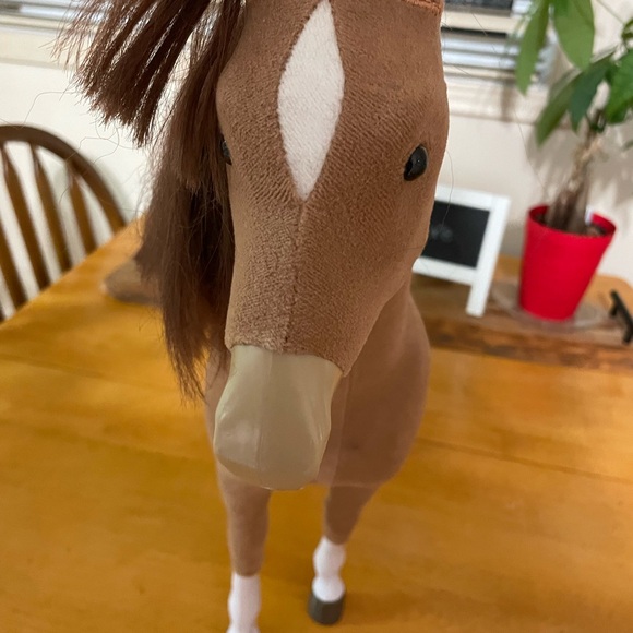 American Girl Horse 2018 19" x 19" - Picture 4 of 6
